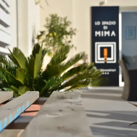 Lo Spazio Di Mima Noto