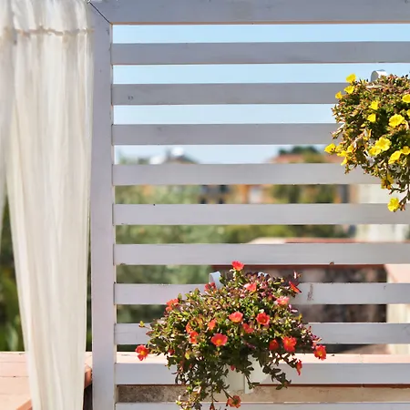 Lo Spazio Di Mima 3*